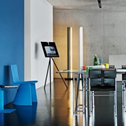 Classicon Notos Standing Table