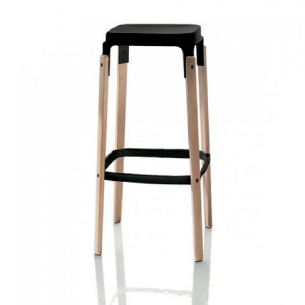 Magis Steelwood Stool Beech frame black seat