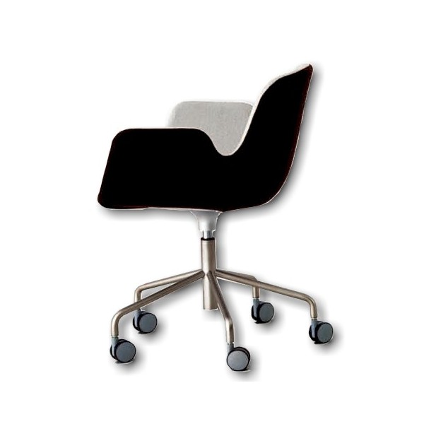 Lapalma Pass Swivel Chair with wheels 
