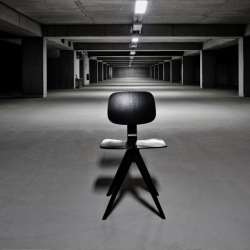 Rex Kralj Mosquito Chair