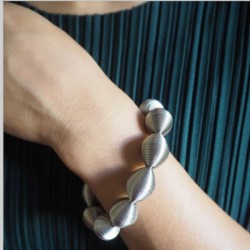 La Molla Loop Bracelet 