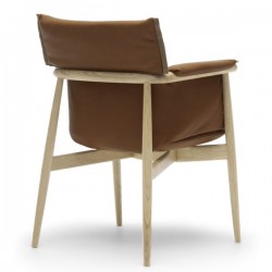 Carl Hansen & Søn Embrace Chair