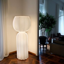 Slide Cucun Floor Lamp 