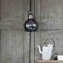 &Tradition Mega Bulb Pendant SR2