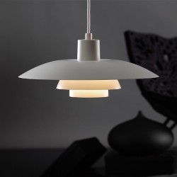 Louis Poulsen PH 4½-3 ½ Table Lamp