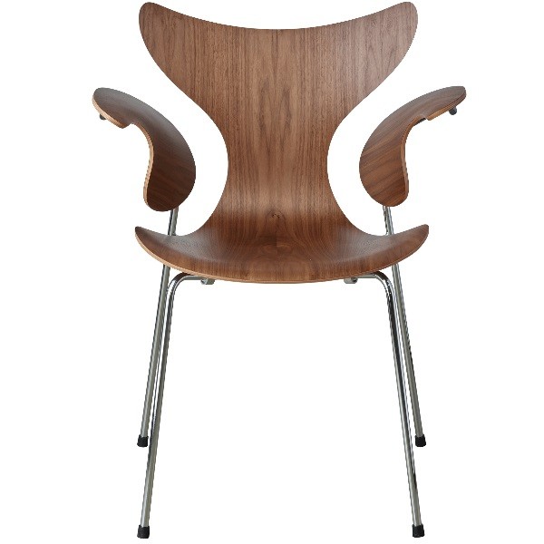 fritz hansen lily chair