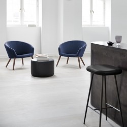 PRINCE - Pouf design con cuciture vivaci in contrasto