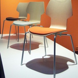 Mobles 114 Gracia Chair 