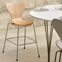 Fritz Hansen Series 7...