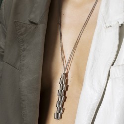 La Molla Snap Necklace