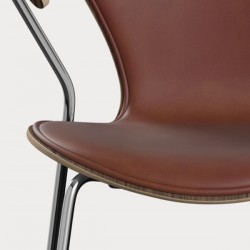 Fritz Hansen Series 7™ Armchair front upholstery Leather Anniversary Edition 2022