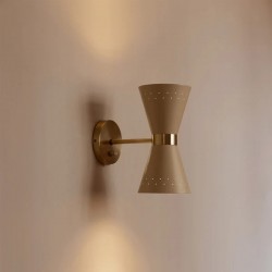 Menu Collector Wall Lamp